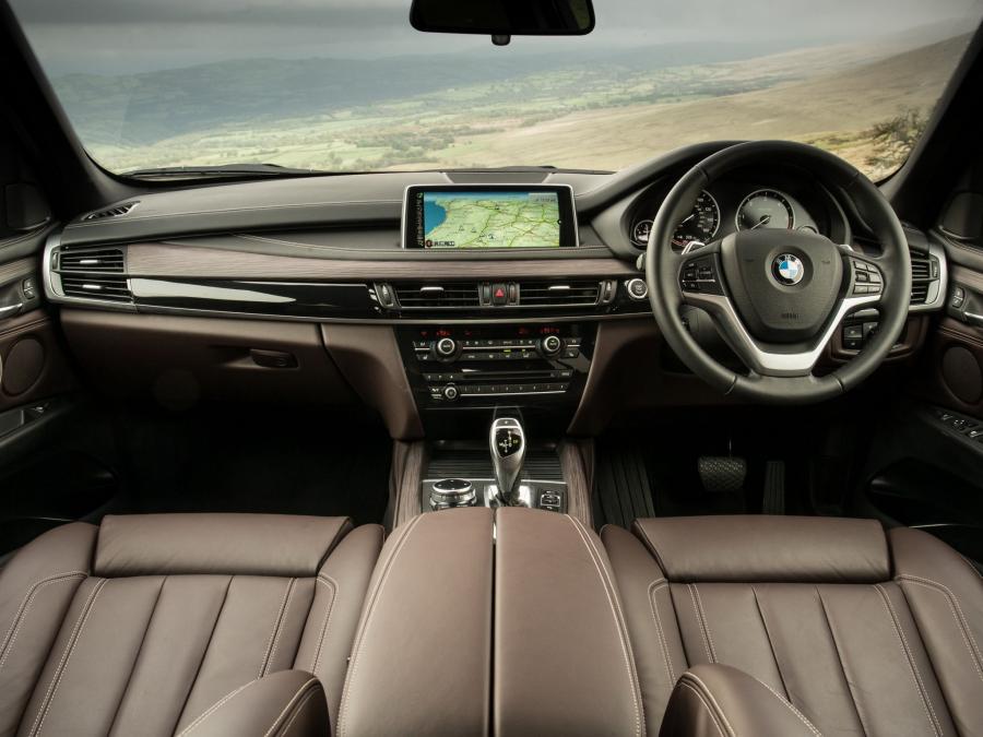  BMW X5 xDrive 3.0d 2014 года  (UK) (фото 5 из 15)